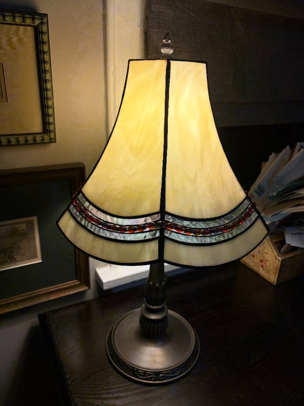 Leaded glass & beaded lamp shade